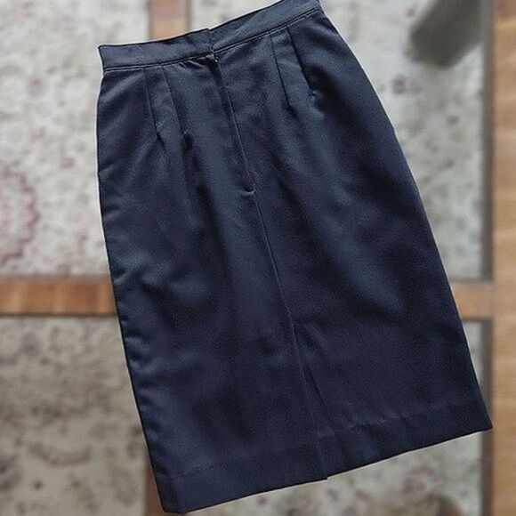 Vtg Gattinoni black high-waisted midi wool pencil skirt - Picture 5 of 13